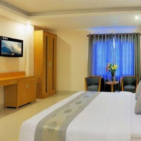Tan Phong U And Me Hotel מראה חיצוני תמונה